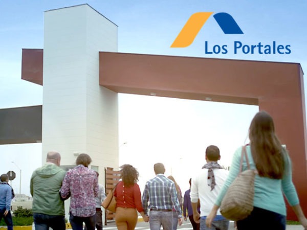 Los Portales